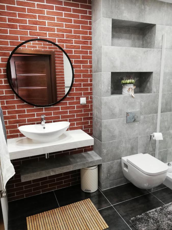 Apartament 80M2 Z 70M2 Tarasem -W Pelni Wyposazony - Wyjatkowe Centrum Miasta Włocławek Екстериор снимка